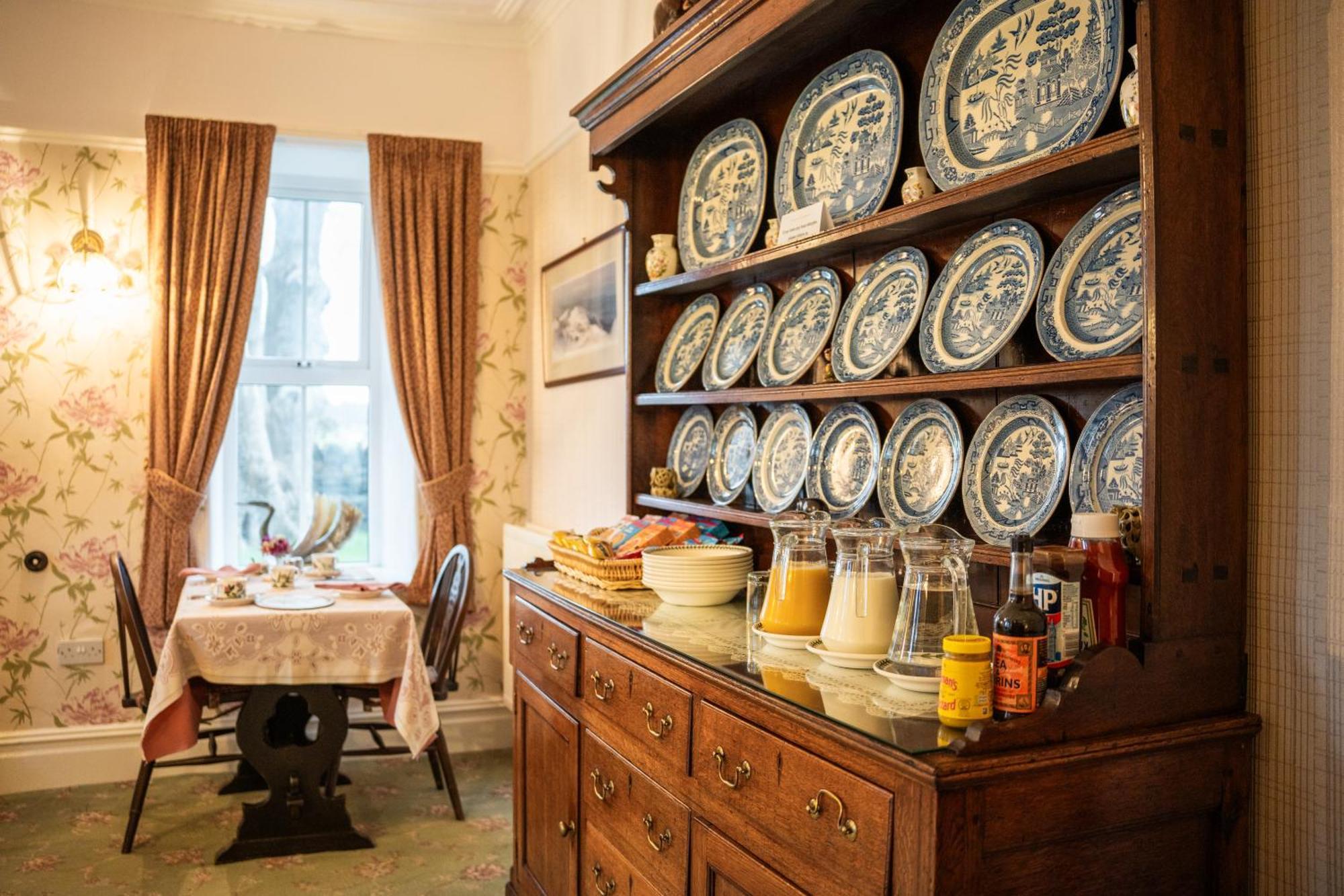 Gwrach Ynys Country Guest House Harlech Bagian luar foto